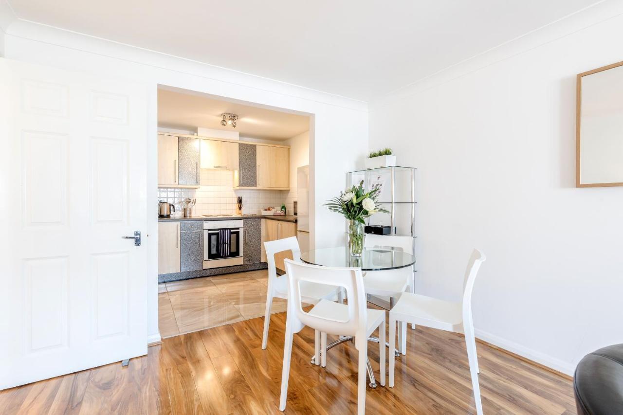 Roomspace Serviced Apartments- Regents Court * Kingston upon Thames (Greater London)